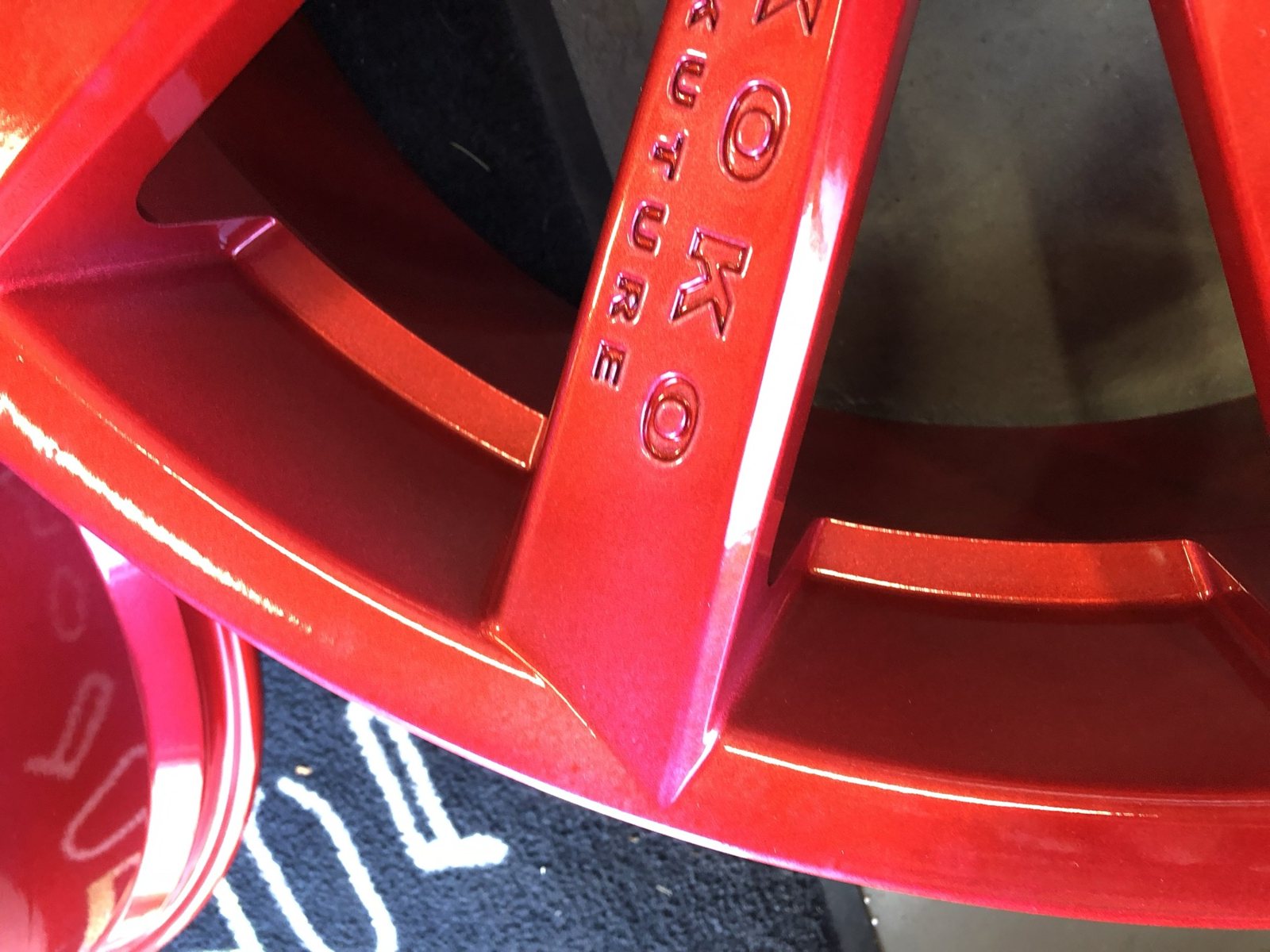 Gloss red powder coated wheel